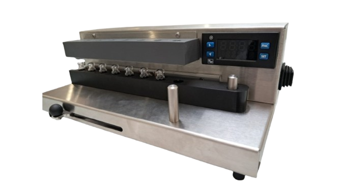 Equipamento real ThermELUTE Light LCTECH para eluição térmica de até oito amostras